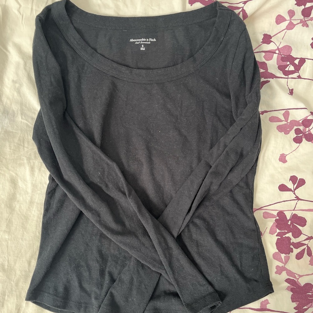 Abercrombie & Fitch Long Sleeve Cozy Lounge Knit Tuckable Scoopneck Tee